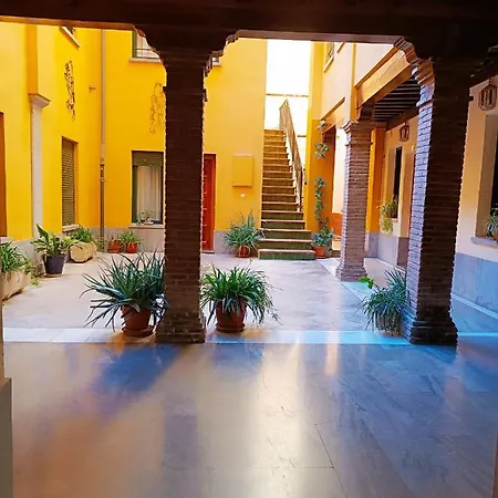 Alcazaba アパート *